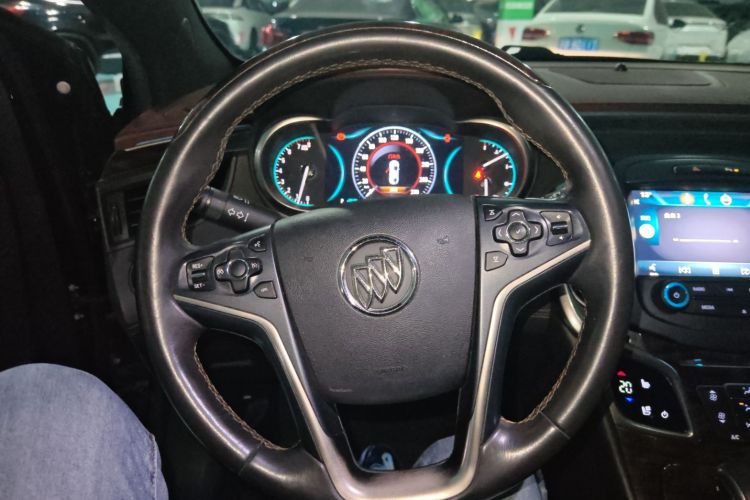 别克 君越 2013款 2.4L SIDI豪华舒适型局部细节13