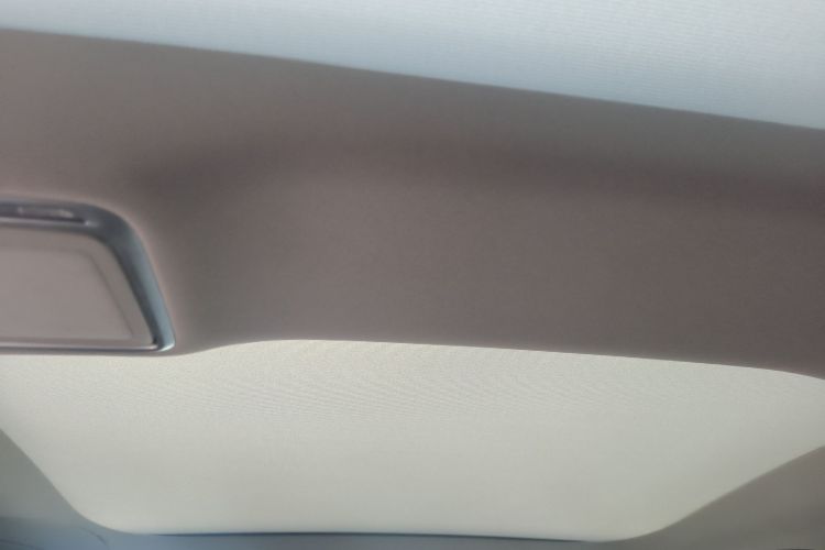 奔驰E级 2018款 E 300 L 运动时尚型中控内饰22