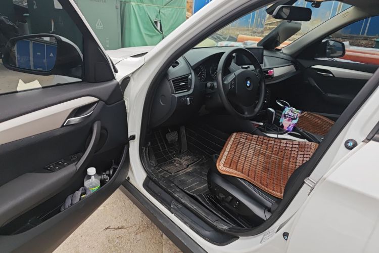 宝马X1 2013款 sDrive18i 时尚型中控内饰7003