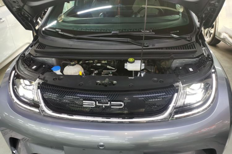 比亚迪 海豚 2023款 420km 时尚版机舱底盘24