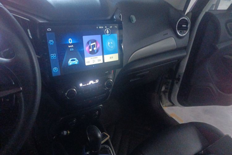 长安CS15 2016款 1.5L 自动时尚版局部细节16