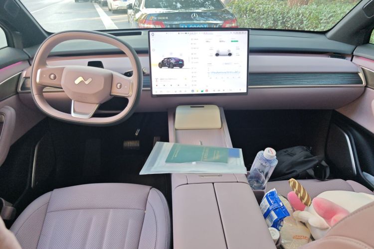 乐道L60 2024款 60kWh 后驱版中控内饰12