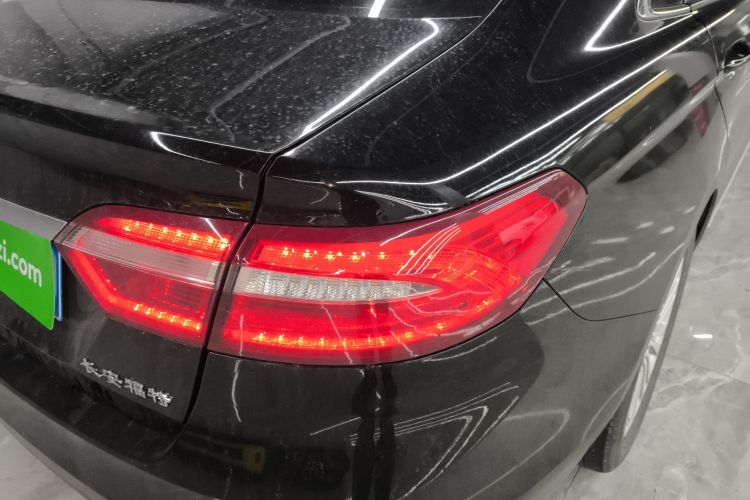 福特 金牛座 2018款 EcoBoost 245 Cognac特别版 国V车身外观9