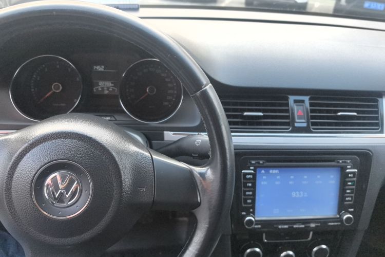 大众 宝来 2014款 1.6L 手动时尚型中控内饰7002