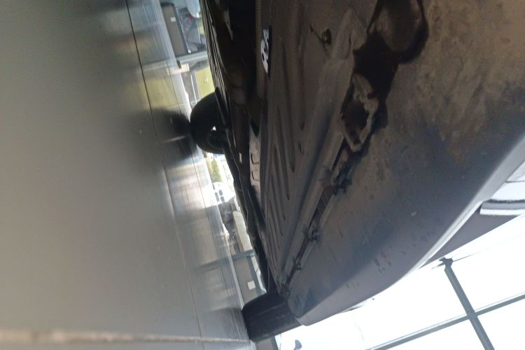 奔驰GLC 2021款 GLC 300 L 4MATIC 动感型局部细节9002