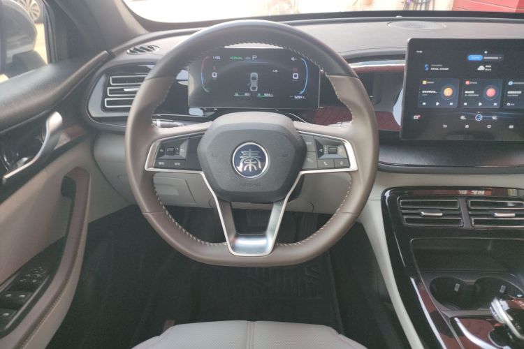 比亚迪 秦PLUS 2024款 荣耀版 DM-i 55KM领先型中控内饰13