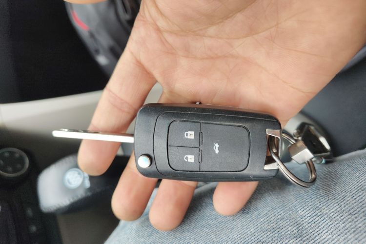 别克 英朗 2016款 15N 自动精英型中控内饰7001