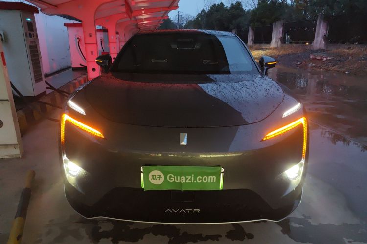 阿维塔11 2024款 580 三激光四驱奢享版车身外观2