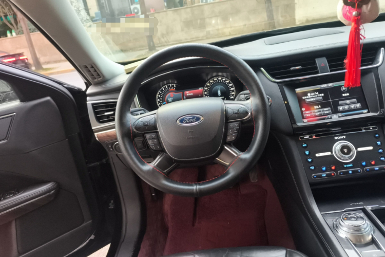 福特 金牛座 2015款 EcoBoost 325 V6旗舰型中控内饰13