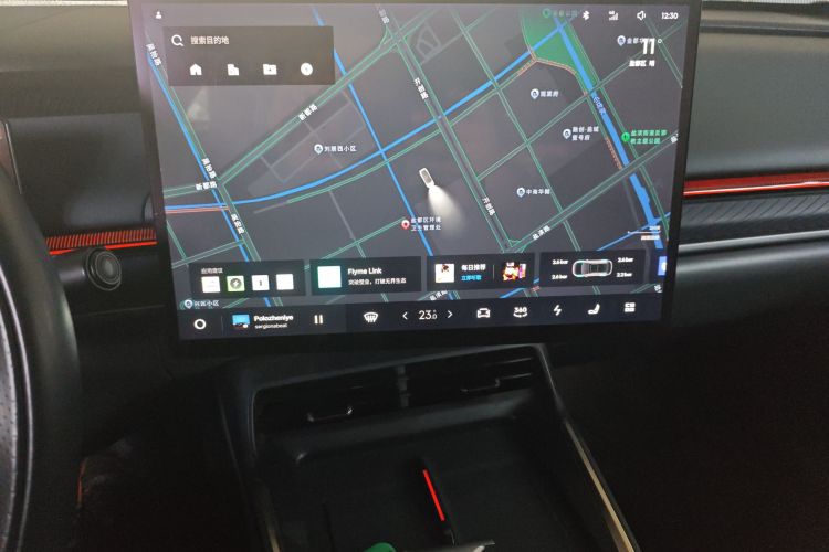 领克07 2024款 EM-P 126长续航 Ultra中控内饰16