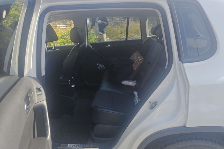 大众 途观 2015款 1.8TSI 自动两驱风尚版中控内饰7004