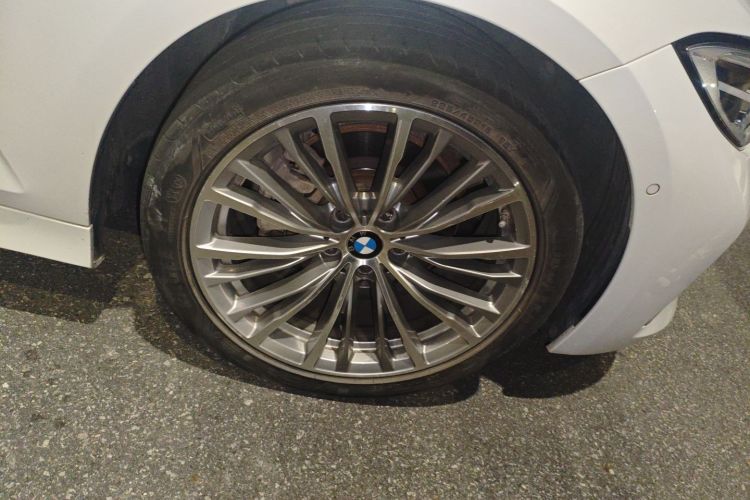 宝马3系 2020款 325Li 首发版车身外观6007