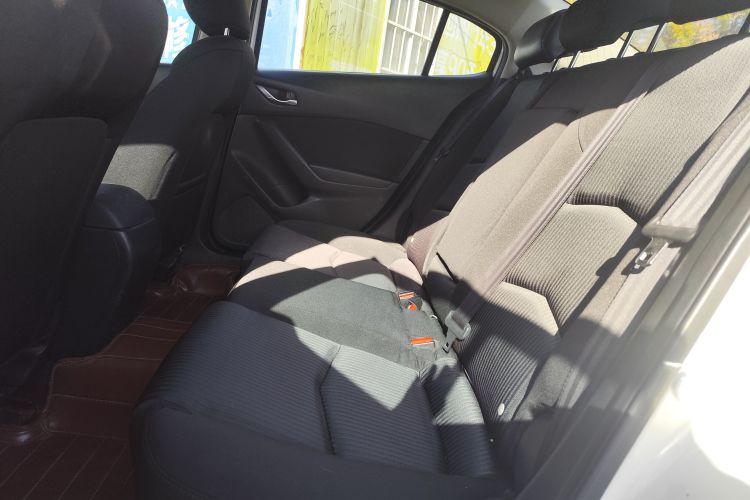 马自达3 昂克赛拉 2014款 三厢 1.5L 自动舒适型中控内饰21