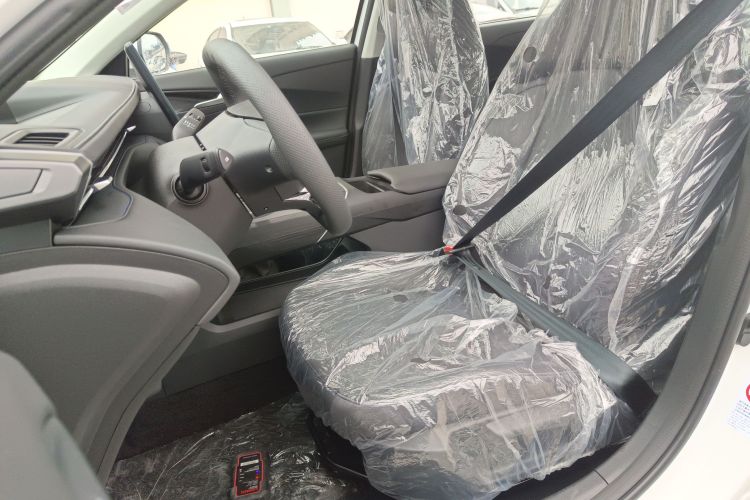 长安 逸动 2025款 蓝鲸 1.5T 500Bar尊贵型局部细节19