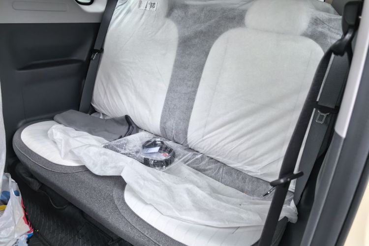 吉利银河 熊猫 2025款 210km 元气熊中控内饰21