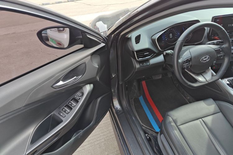 现代 菲斯塔 2021款 280TGDi GLX精英版中控内饰20