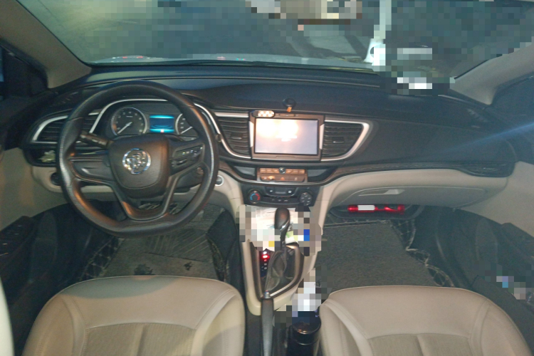 别克 英朗 2016款 15N 自动精英型中控内饰12