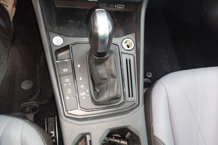 大众 朗逸 2024款 1.5L 自动星空五百万版中控内饰18