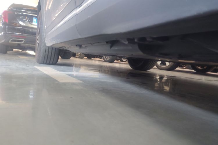 奔驰EQA 2022款 EQA 300 4MATIC 首发特别版局部细节9002