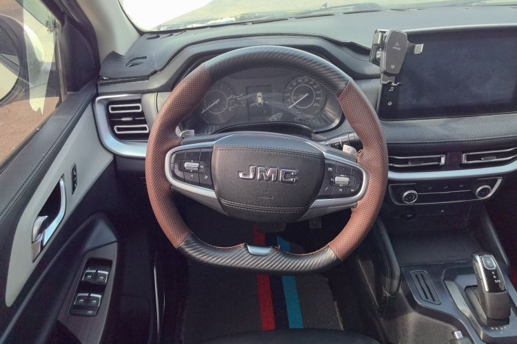 江铃 域虎7 2022款 2.0T自动柴油四驱舒享型标轴局部细节13