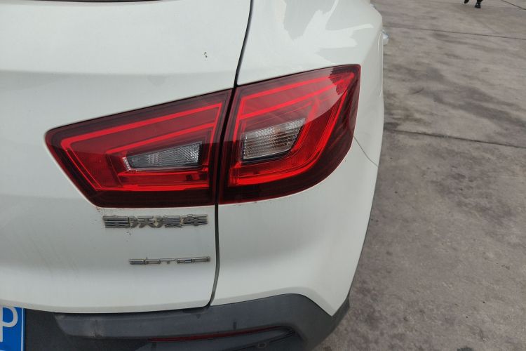 宝沃BX5 2020款 20TGDI 自动两驱先锋型车身外观9