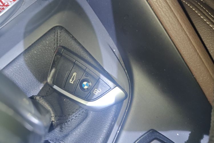 宝马X1 2020款 sDrive20Li 时尚型中控内饰7001