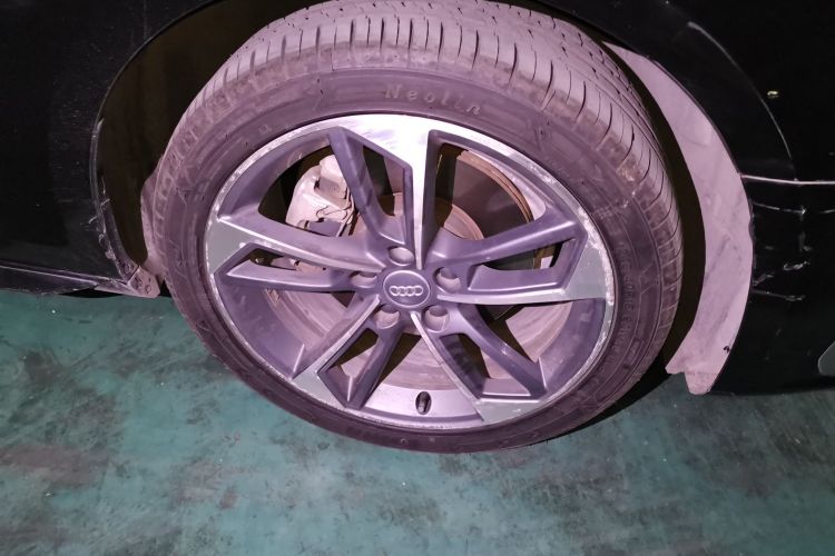 奥迪A4L 2020款 40 TFSI 时尚动感型车身外观6007