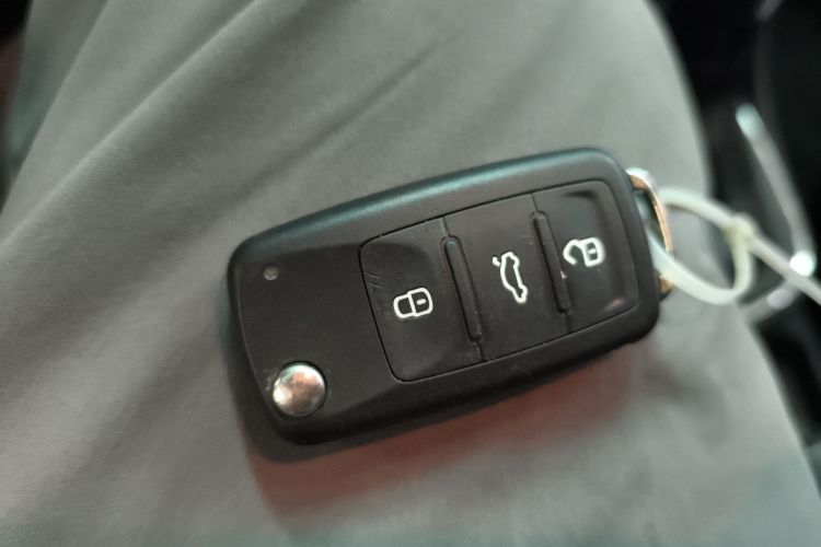 大众 Polo 2016款 1.4L 自动风尚型中控内饰11