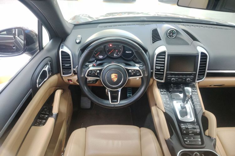 保时捷 2015款 Cayenne 3.0T局部细节13