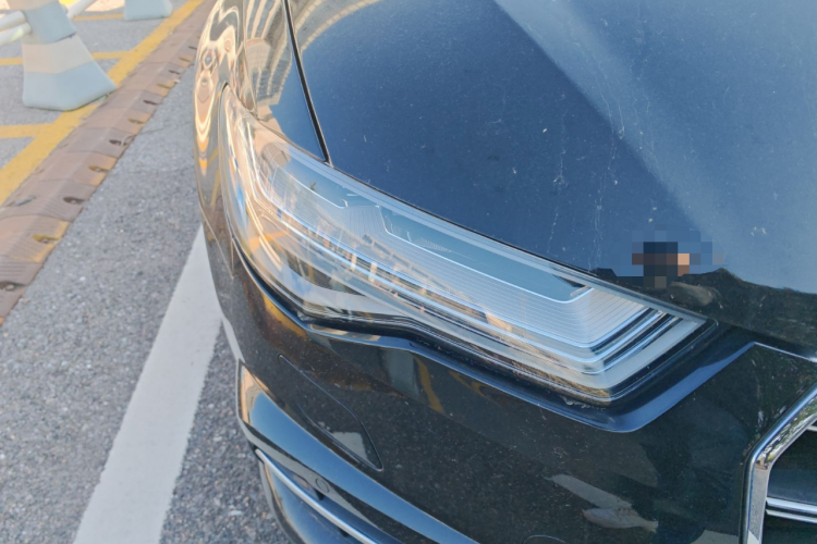 奥迪A6L 2018款 35 TFSI 典藏版车身外观6006