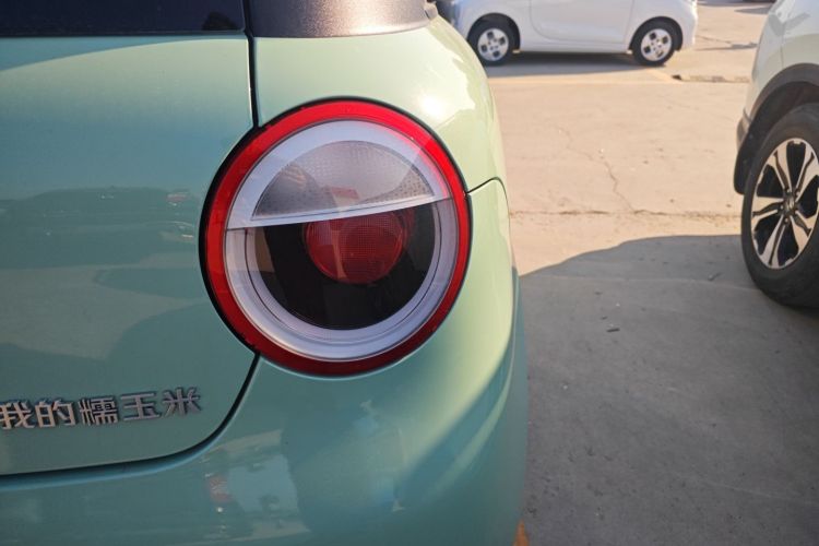 长安启源 长安Lumin 2023款 205km 香沁款车身外观9