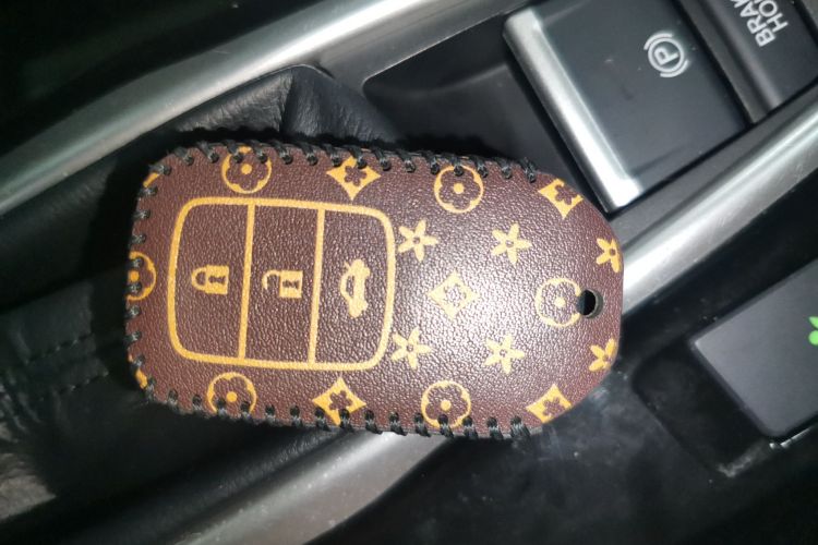 本田 凌派 2022款 180Turbo CVT豪华版中控内饰7001