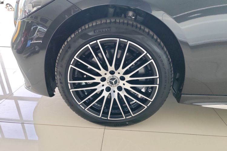 奔驰C级 2023款 改款二 C 260 L 运动版车身外观6002