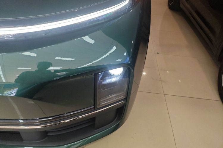 理想汽车 理想L9 2024款 Ultra局部细节36