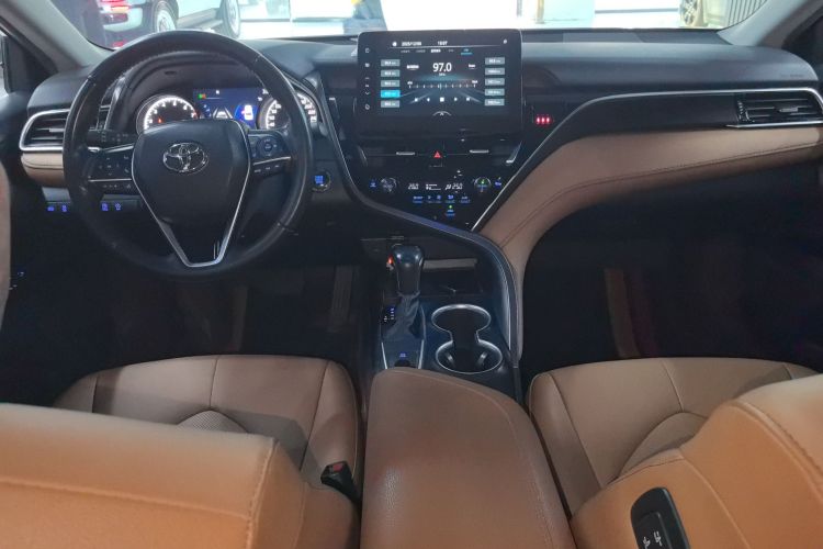 丰田 凯美瑞 2021款 2.0G 豪华版中控内饰12