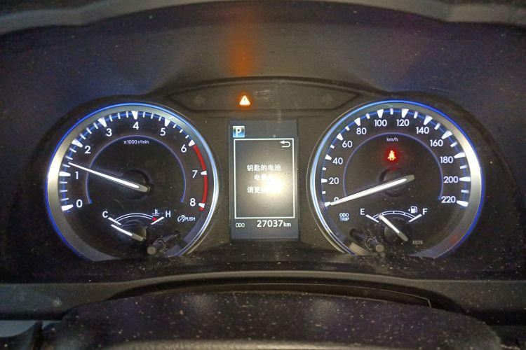 丰田 汉兰达 2018款 2.0T 四驱豪华版 7座 国VI中控内饰14