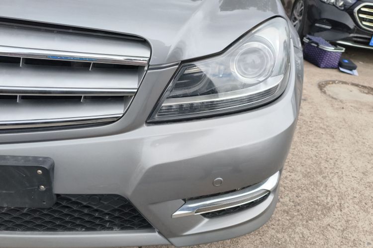 奔驰C级 2013款 C 180 经典型 Grand Edition局部细节36