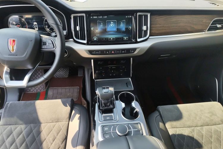 红旗HS7 2022款 2.0T DCT两驱智联旗享版 五座中控内饰18