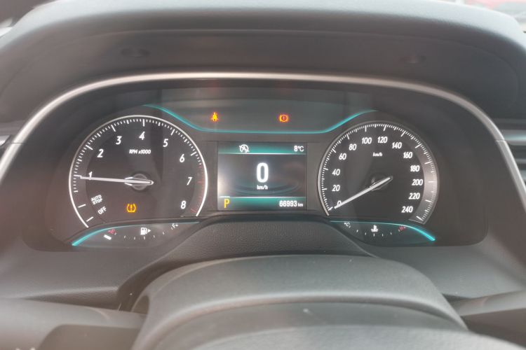 别克 英朗 2015款 15N 自动豪华型中控内饰14