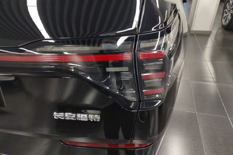 福特 2023款 锐界L 2.0T EcoBoost 四驱七座至尊型车身外观6006