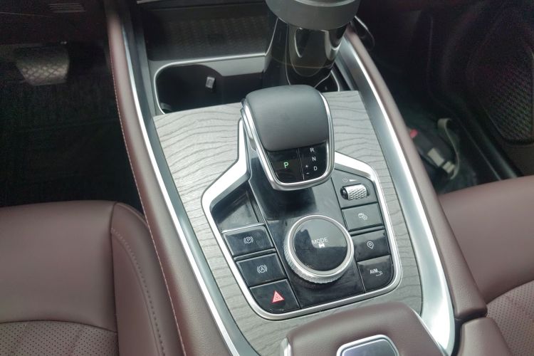 奇瑞 瑞虎8 PRO 2022款 390T 两驱浩瀚版 5座中控内饰18