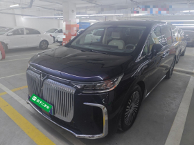 岚图汽车 岚图梦想家 2025款 PHEV 四驱旗舰鲲鹏版