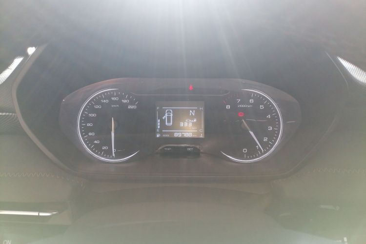 五菱汽车 五菱星驰 2022款 1.5L 手动自在型中控内饰14