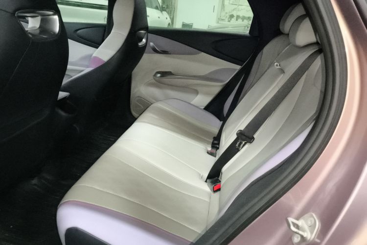 比亚迪 海豚 2023款 420km 时尚版中控内饰7004