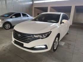 奔腾B30 2017款 1.6L 自动豪华型