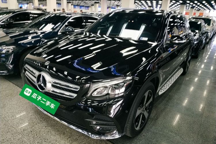 奔驰GLC 2019款 GLC 260 L 4MATIC 豪华型车身外观1