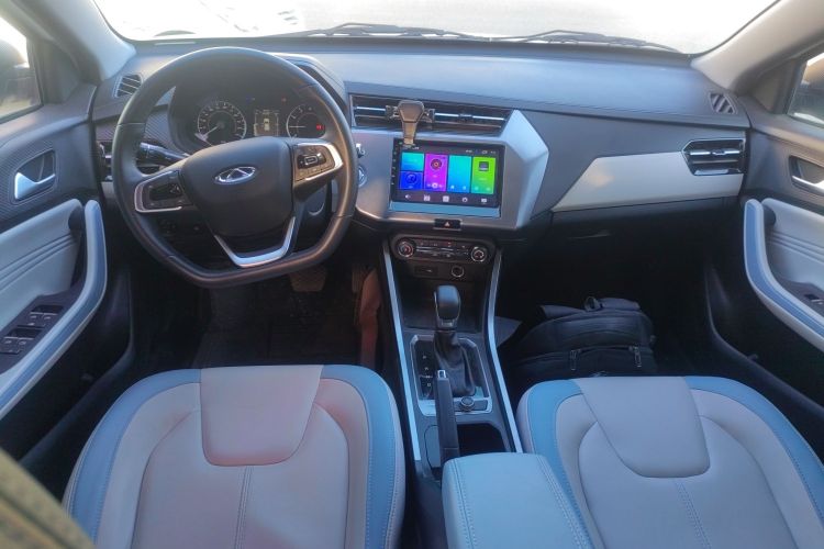 奇瑞 瑞虎3X 2022款 钻石版 1.5L CVT精英版中控内饰12