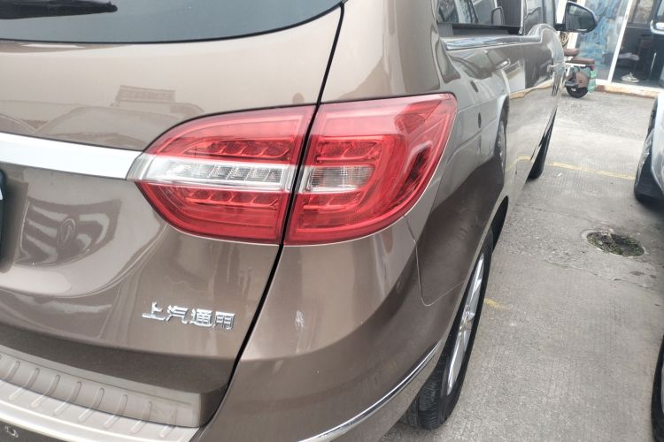 别克GL8 2018款 28T 舒适型 国VI车身外观6006