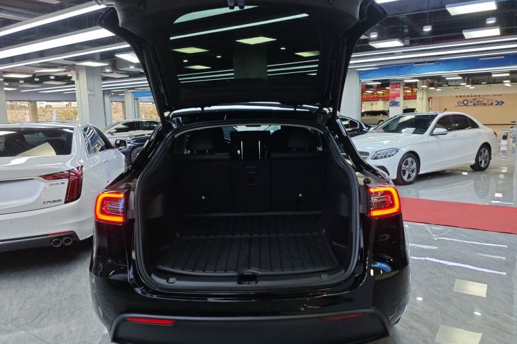 特斯拉 Model Y 2022款 改款 长续航全轮驱动版局部细节23