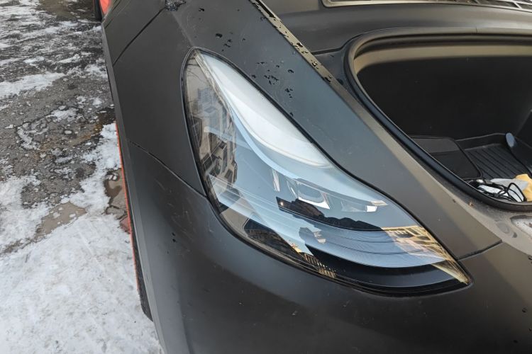 特斯拉 Model Y 2022款 改款 长续航全轮驱动版车身外观8